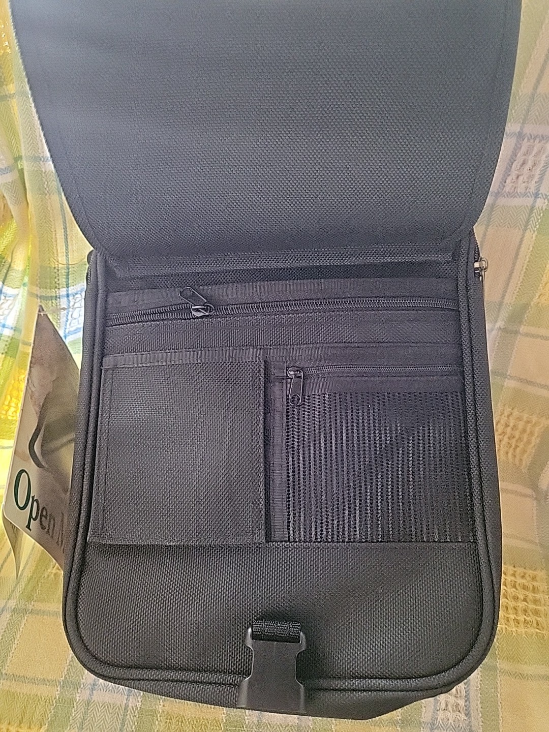 Travel Bag, Duffle/Luggage Bag, (Royal Traveler) (Unused With Tag)