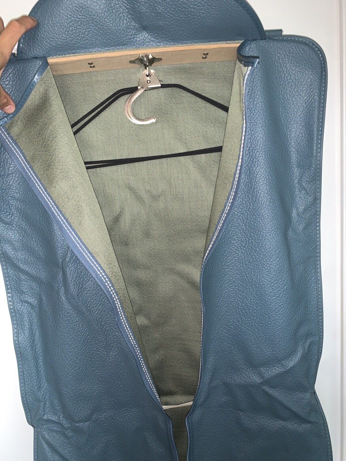 Sears Samsonite Women’s Carry-On Travel Bag Garment Suit W/key & Hangers Vintage
