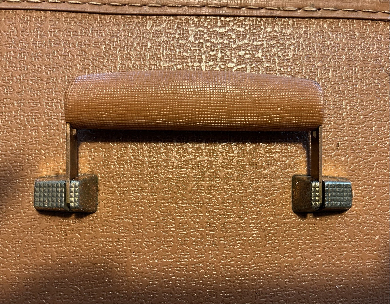 Vintage, Mid Century, Lady Baltimore Starline Tan Train Case With Mirror