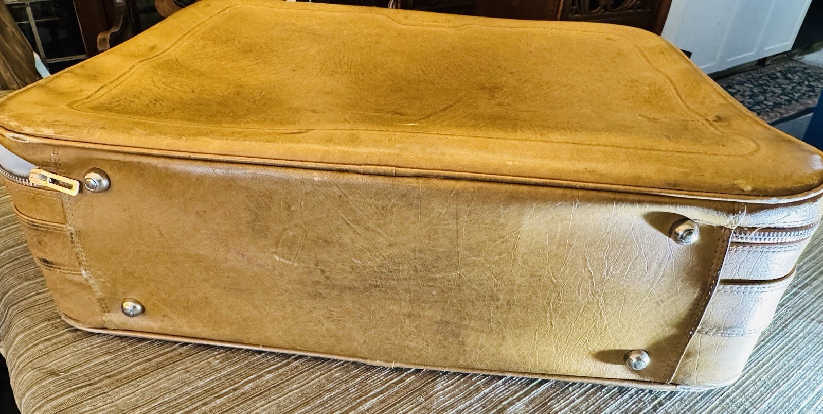 Vintage 1970s Samsonite Brown Leather Suitcase Large 28″ X 8″ X 22″ Soft Shell