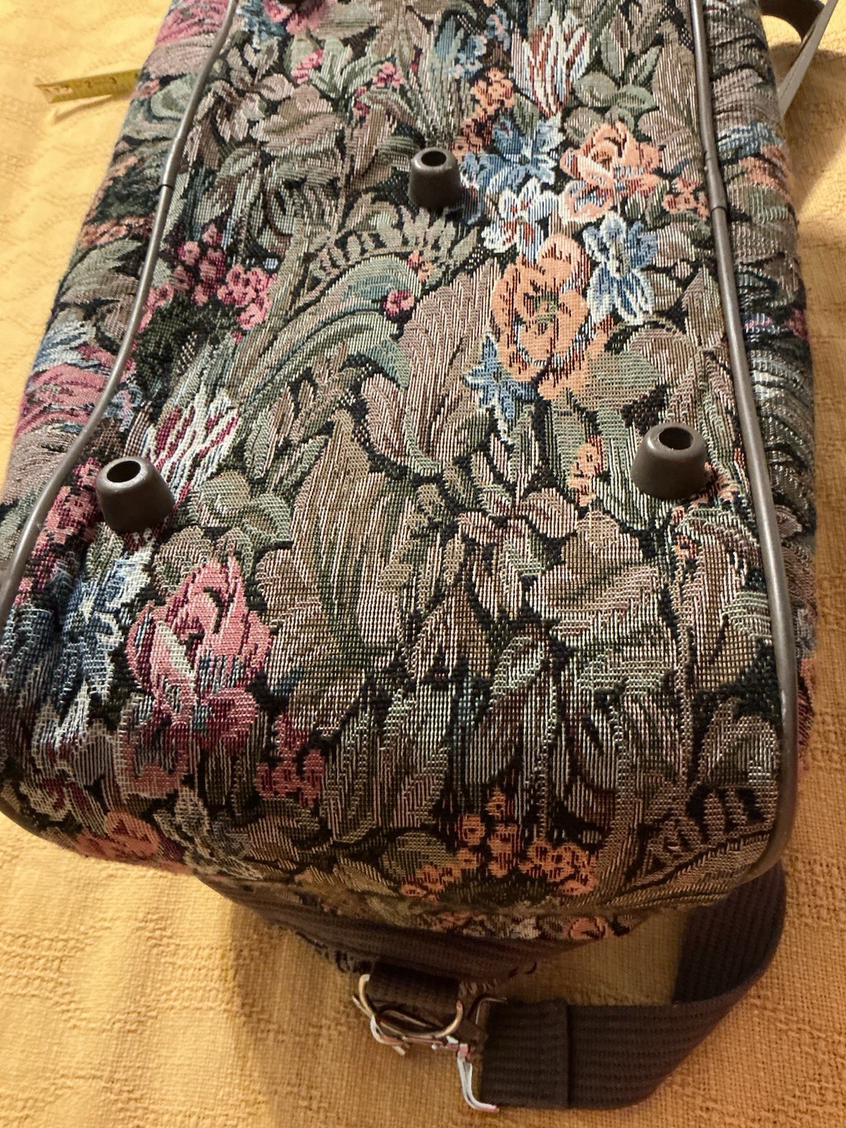 Jordache VINTAGE Floral Tapestry Duffle Bag Weekender Canvas EUC