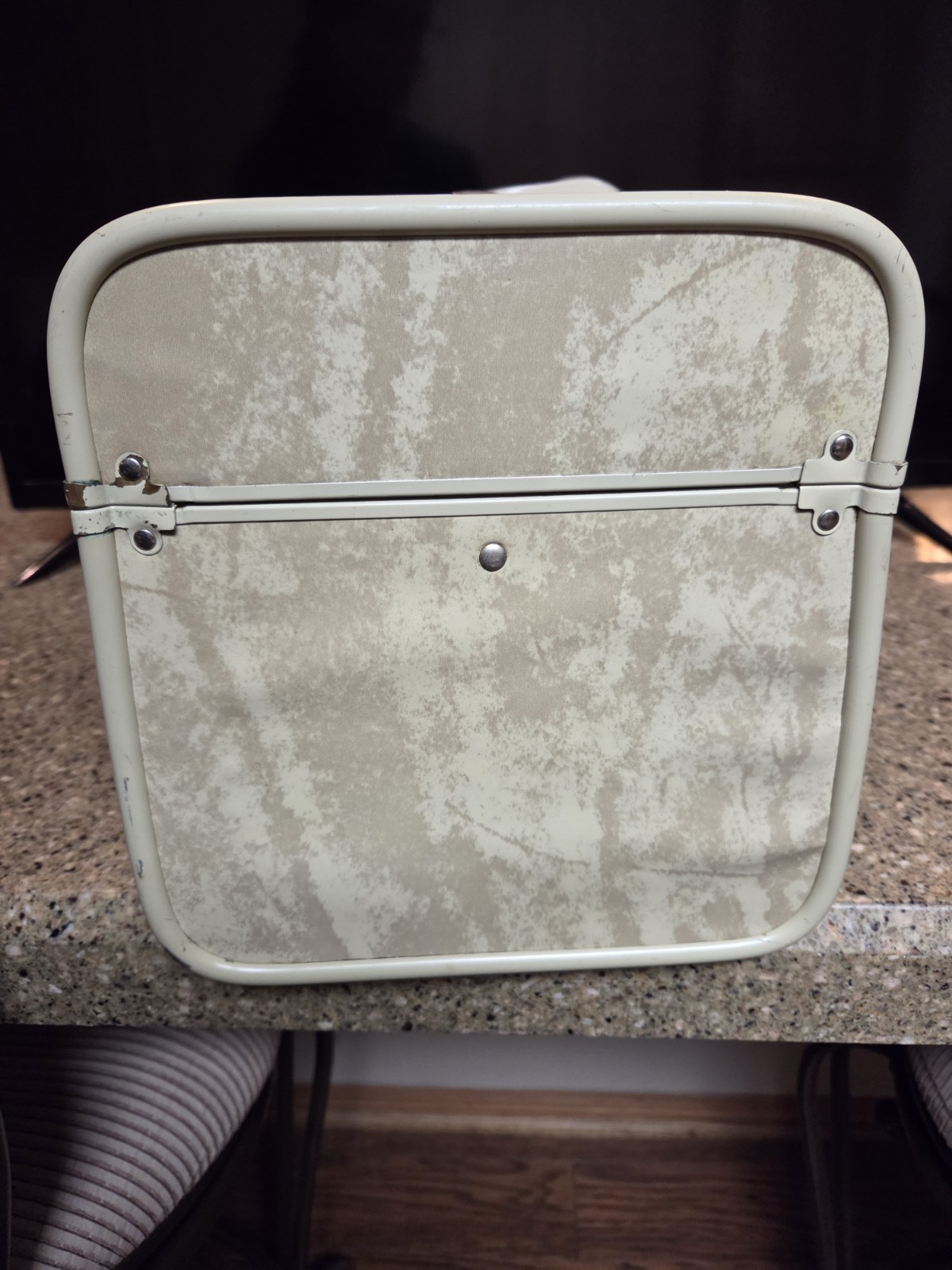 Vintage Tan Royal Traveller Train Travel Makeup Hard Carry On Case Travelier