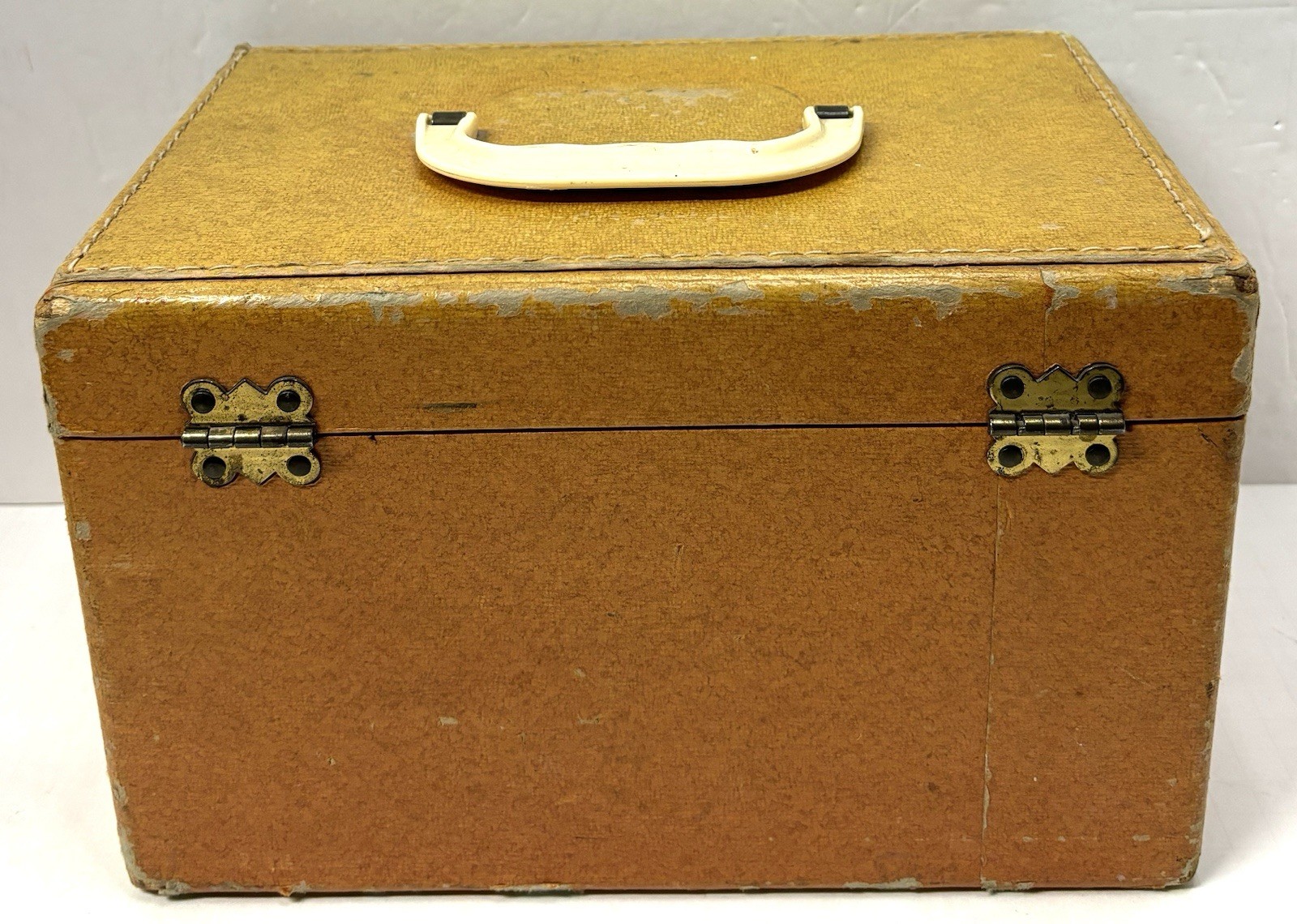 Vintage Hard Shell Train Travel Makeup Case Luggage