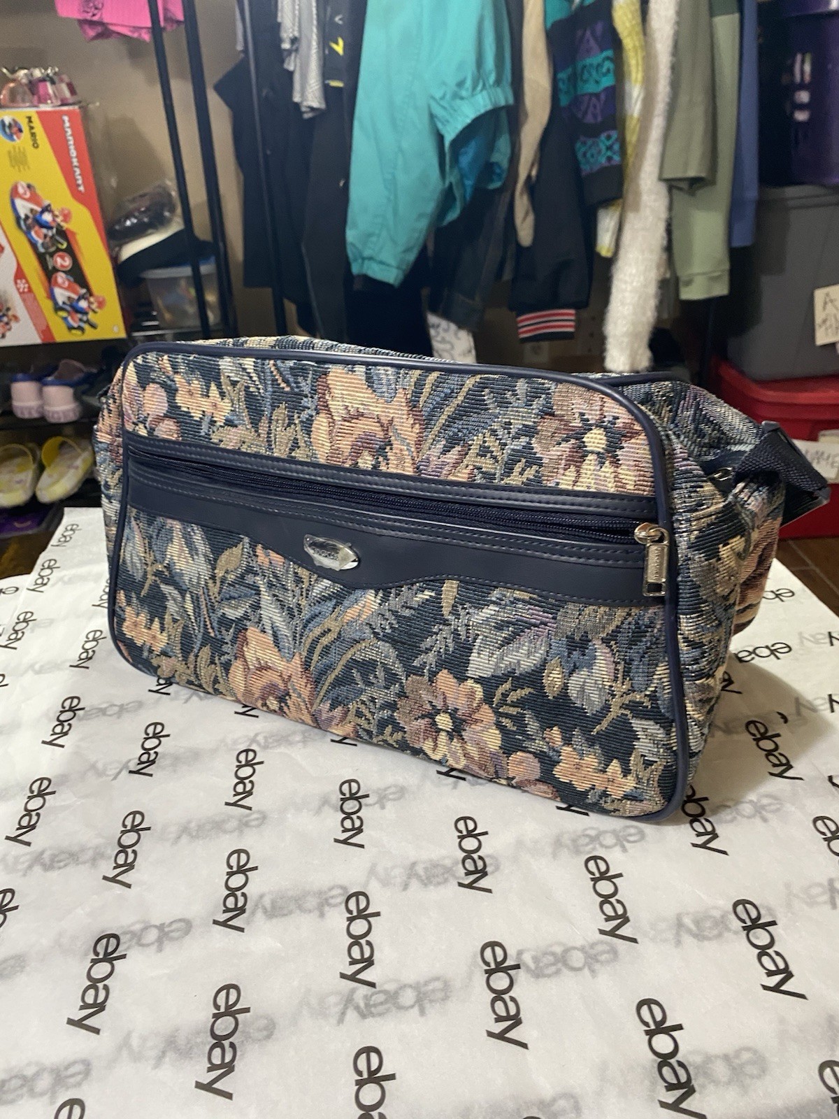 Vintage Jaguar Floral Tapestry Travel Bag Duffel Carry-on