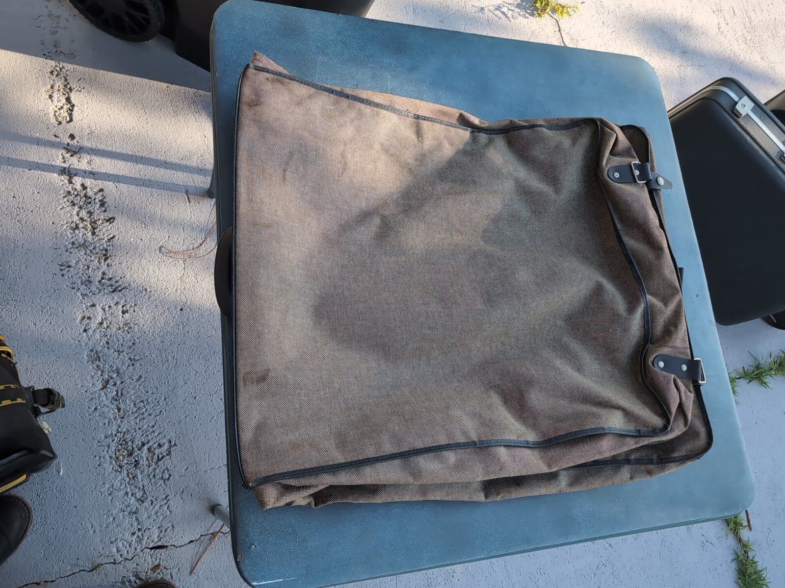 Atlantic – Texture Patterned Hanging Garment Bag – Est 1970 Collectible Vintage