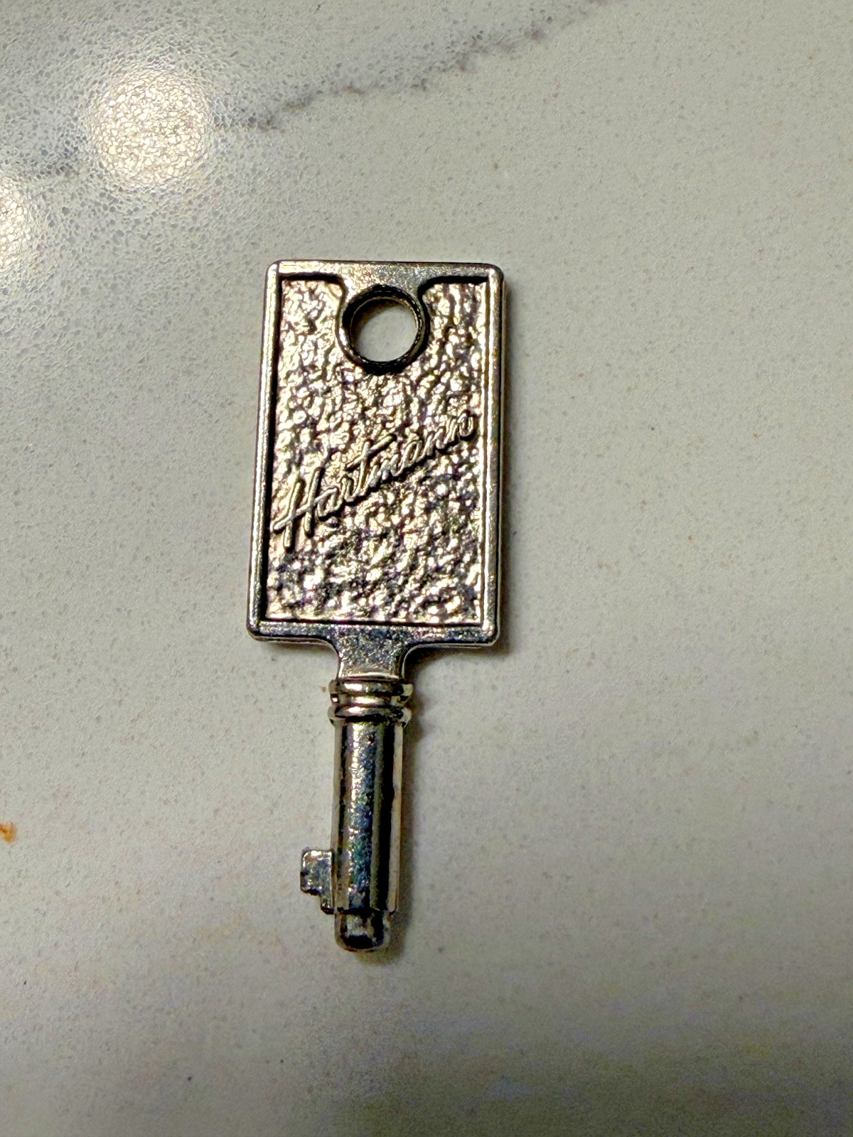 Vintage Hartmann Luggage Key, No #, Silver color, GUC