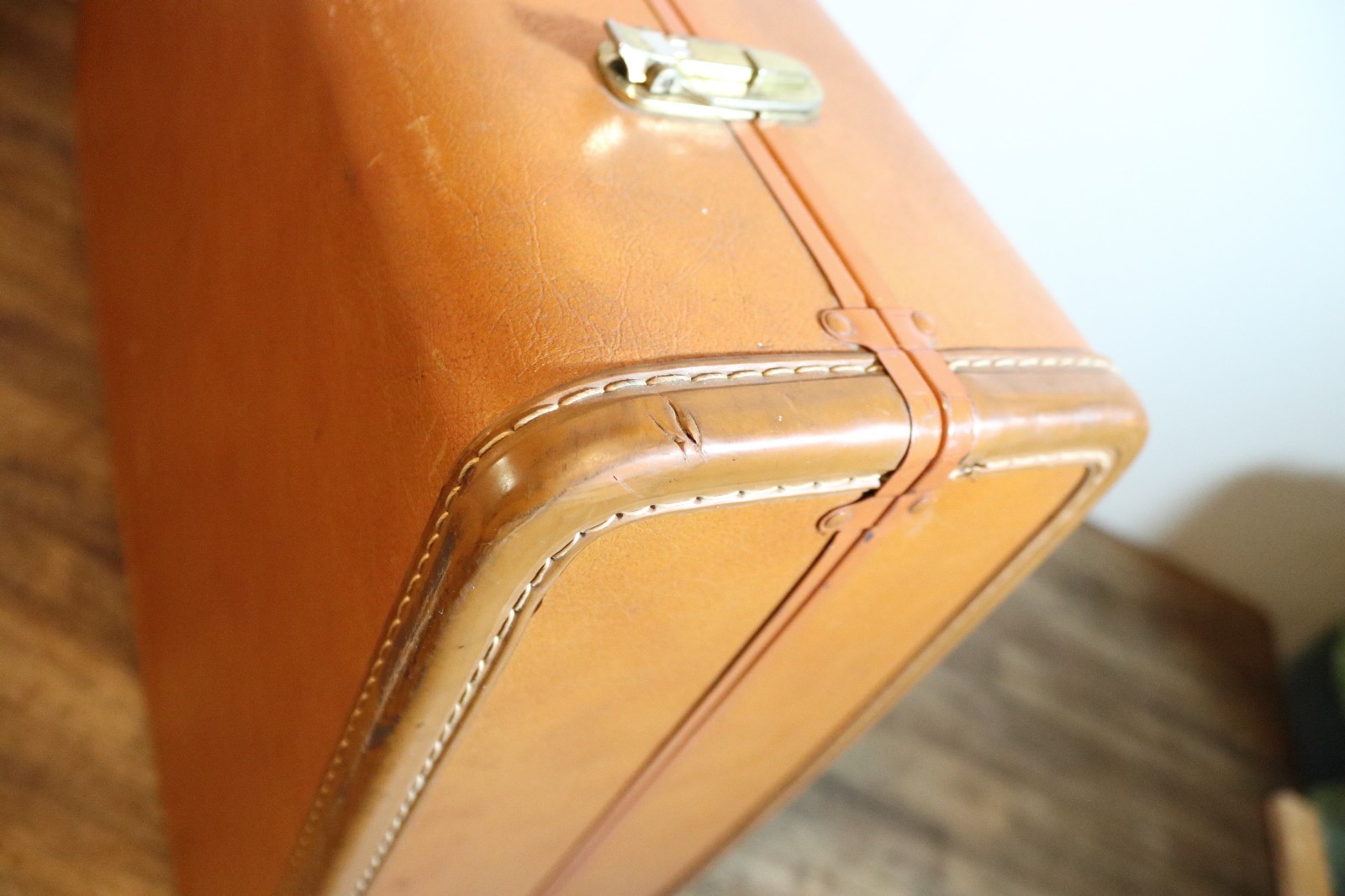 1950s Vintage/Retro | Taperlite Hard Shell Suitcase | Union College Bulldogs