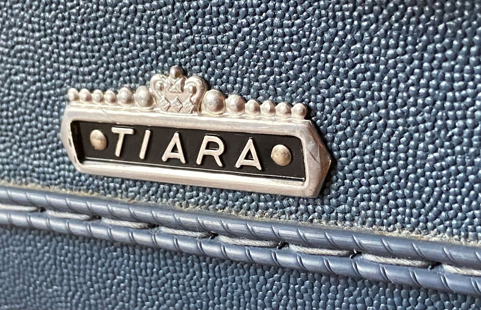 Vintage American Tourister Tiara Blue Makeup Luggage Toiletry Case w/Tray