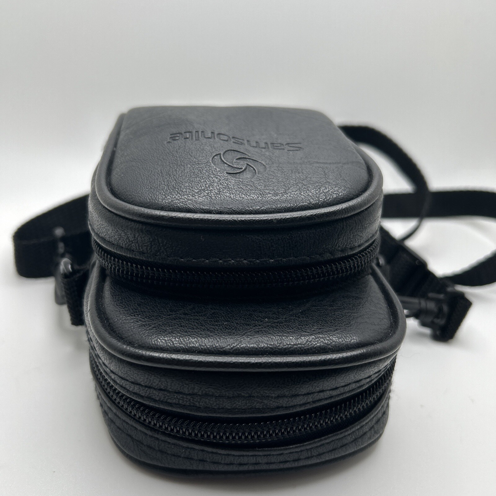 Samsonite Shoulder Travel Bag Camera Carry Case Black Vintage Adjustable Strap