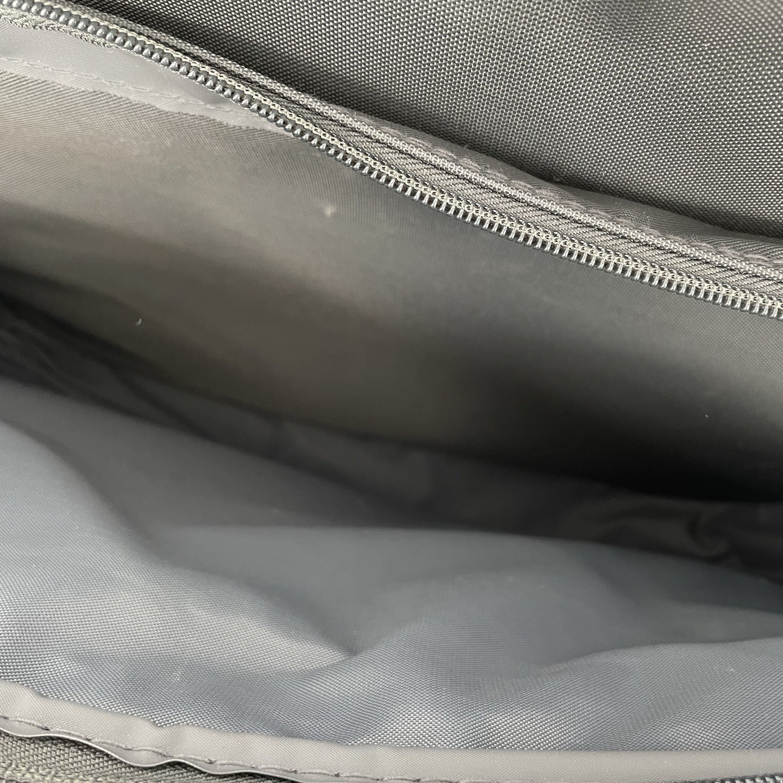 Samsonite Profile II Carry On Travel Bag Gray Soft Sided Shoulder Luggage Extras