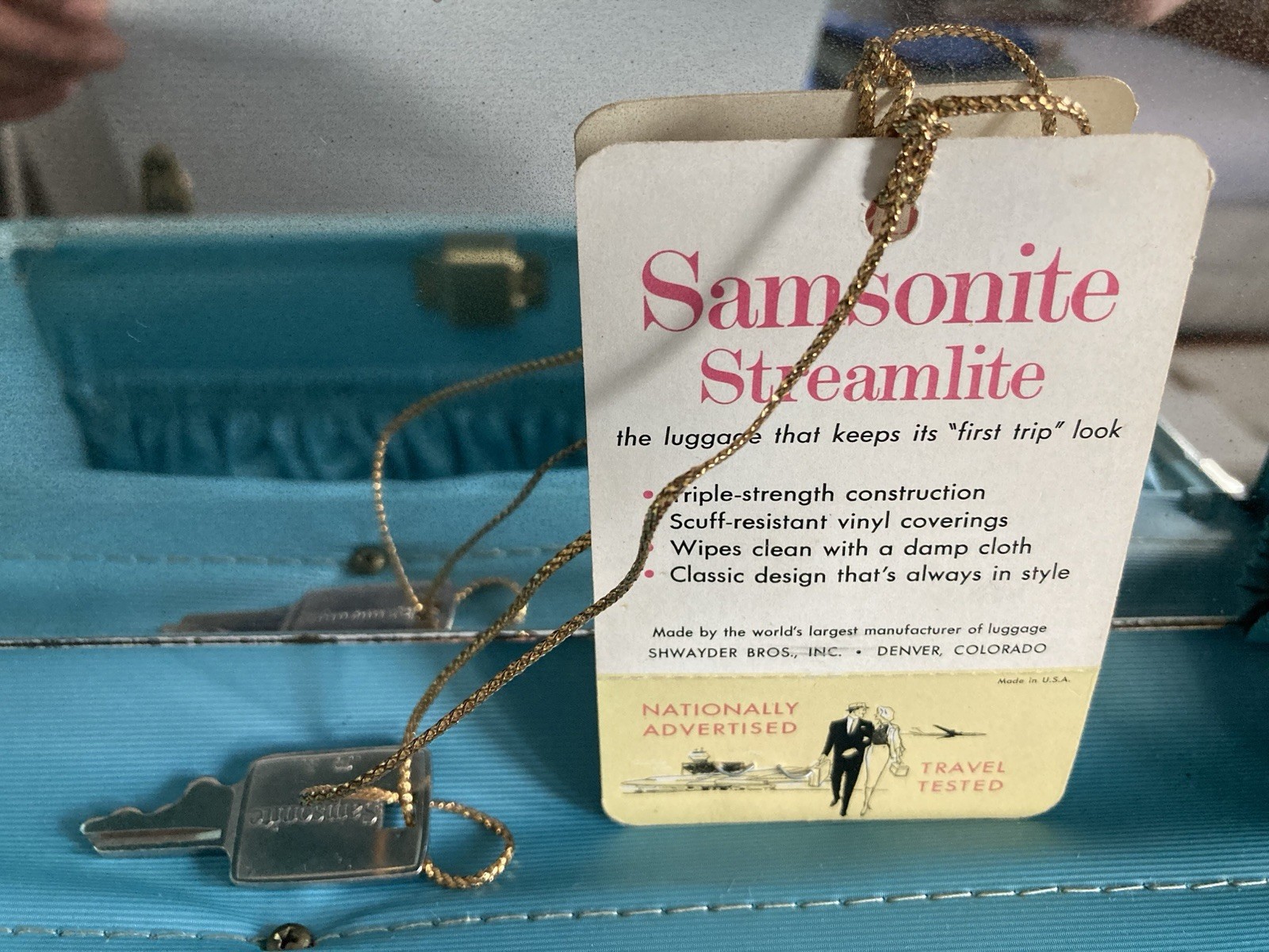 HAWAIIAN BLUE SAMSONITE STREAMLITE TRAIN BEAUTY CASE TRAVEL MAKE UP WITH KEY VTG