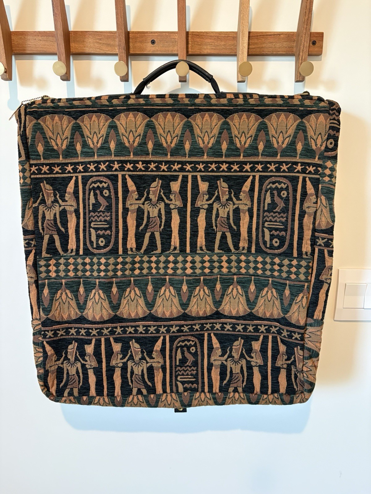 Vintage Gevive by Boyt Garment Bag Egyptian-themed Tapestry Design Leather Trim
