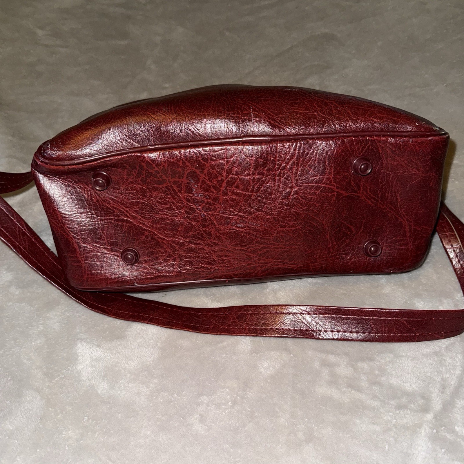 Trojan Luggage Vintage Burgundy Adjustable Shoulder Travel Bag Carry On 14x9x6″