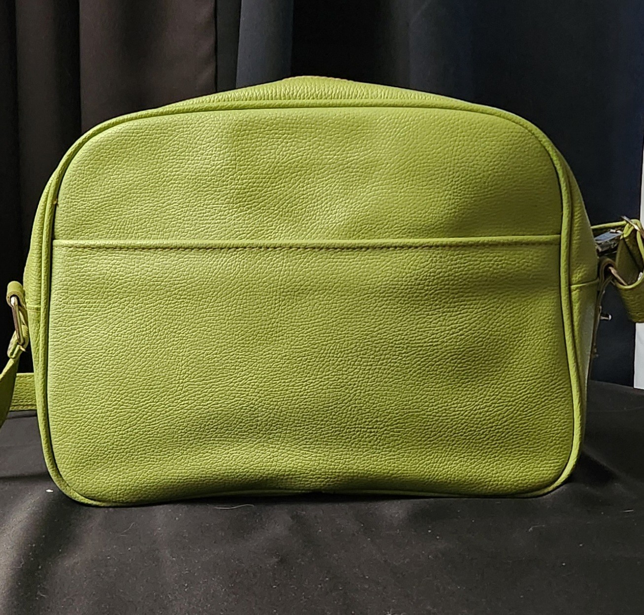 Vintage Samsonite Saturn II Shoulder/Travel Bag Apple Green Circa 1970’s