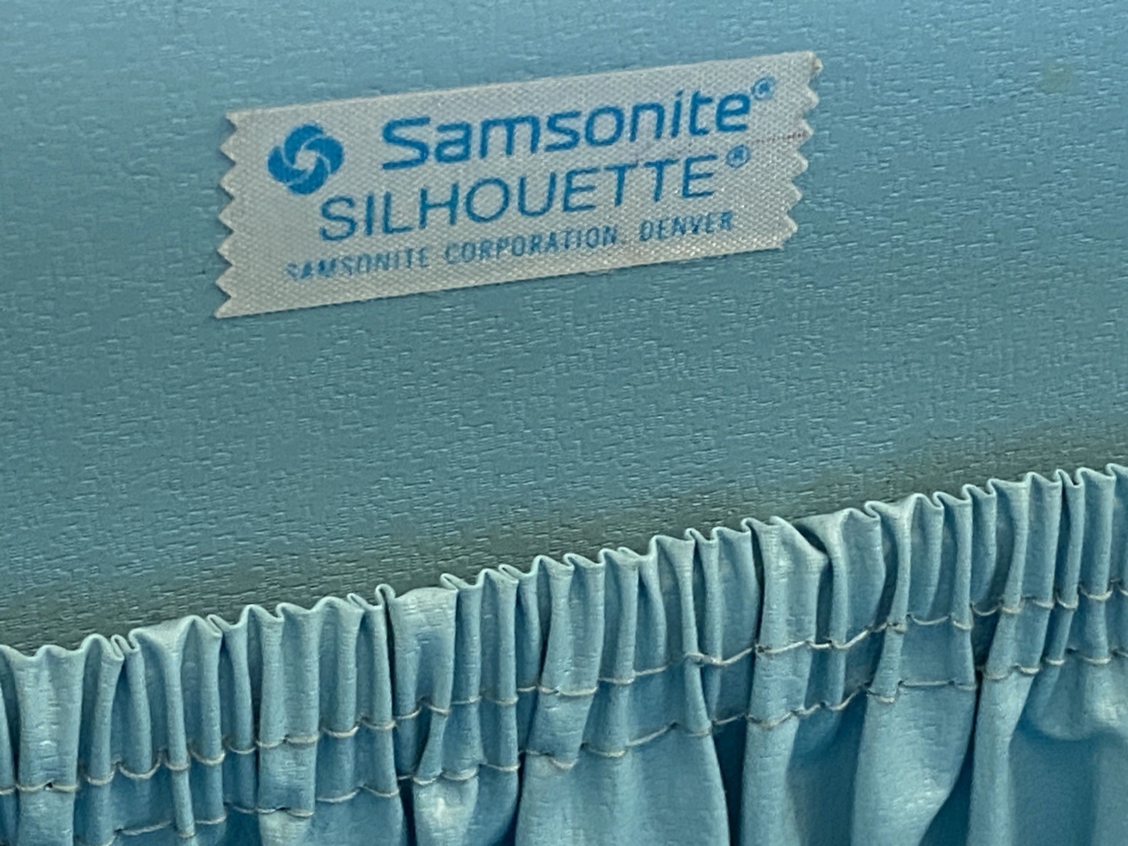 Vtg Samsonite Train Case Blue Hard Shell Cosmetics Luggage w/ Mirror 1960s