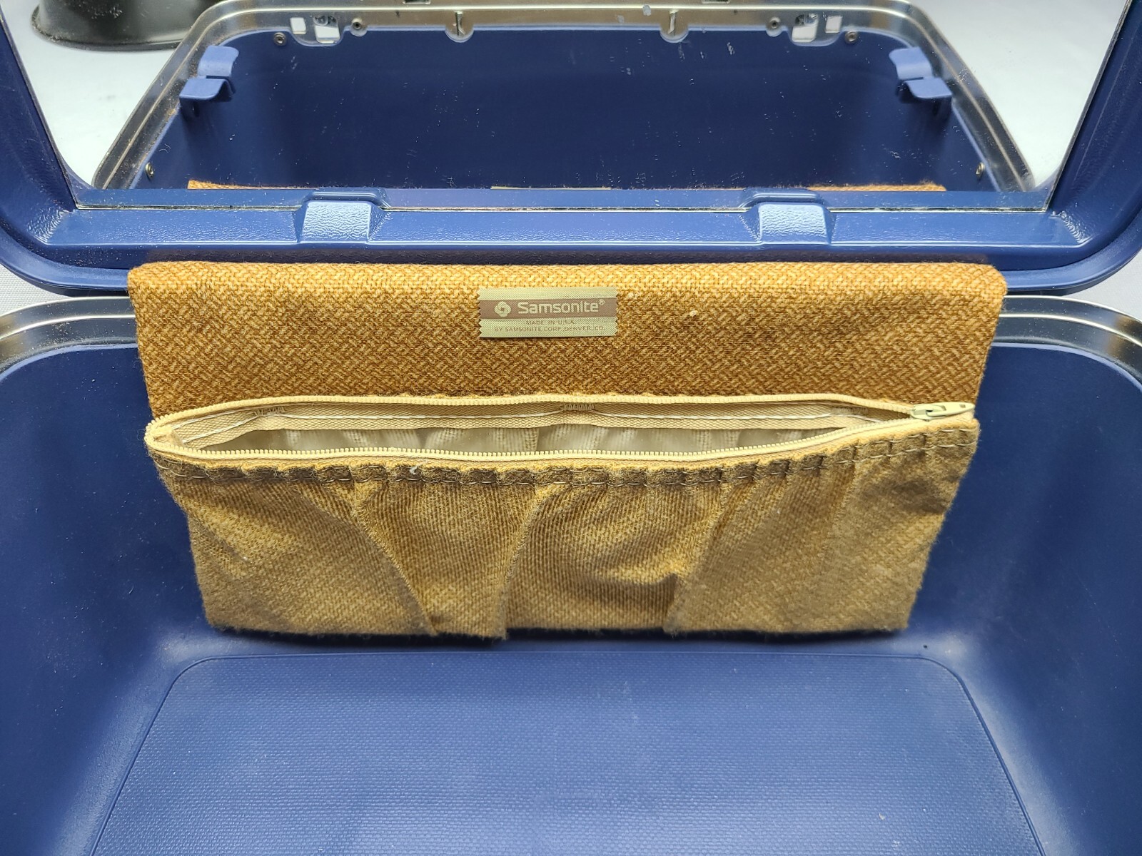 Vintage Blue Samsonite Concord Hard Train Carry On Make Up Case