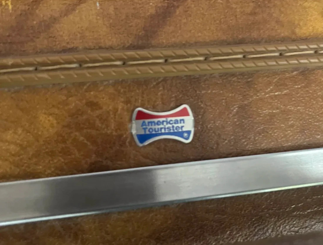 Vintage 70s/80s American Tourister Cosmopolitan Attaché Case 21.5” Suitcase