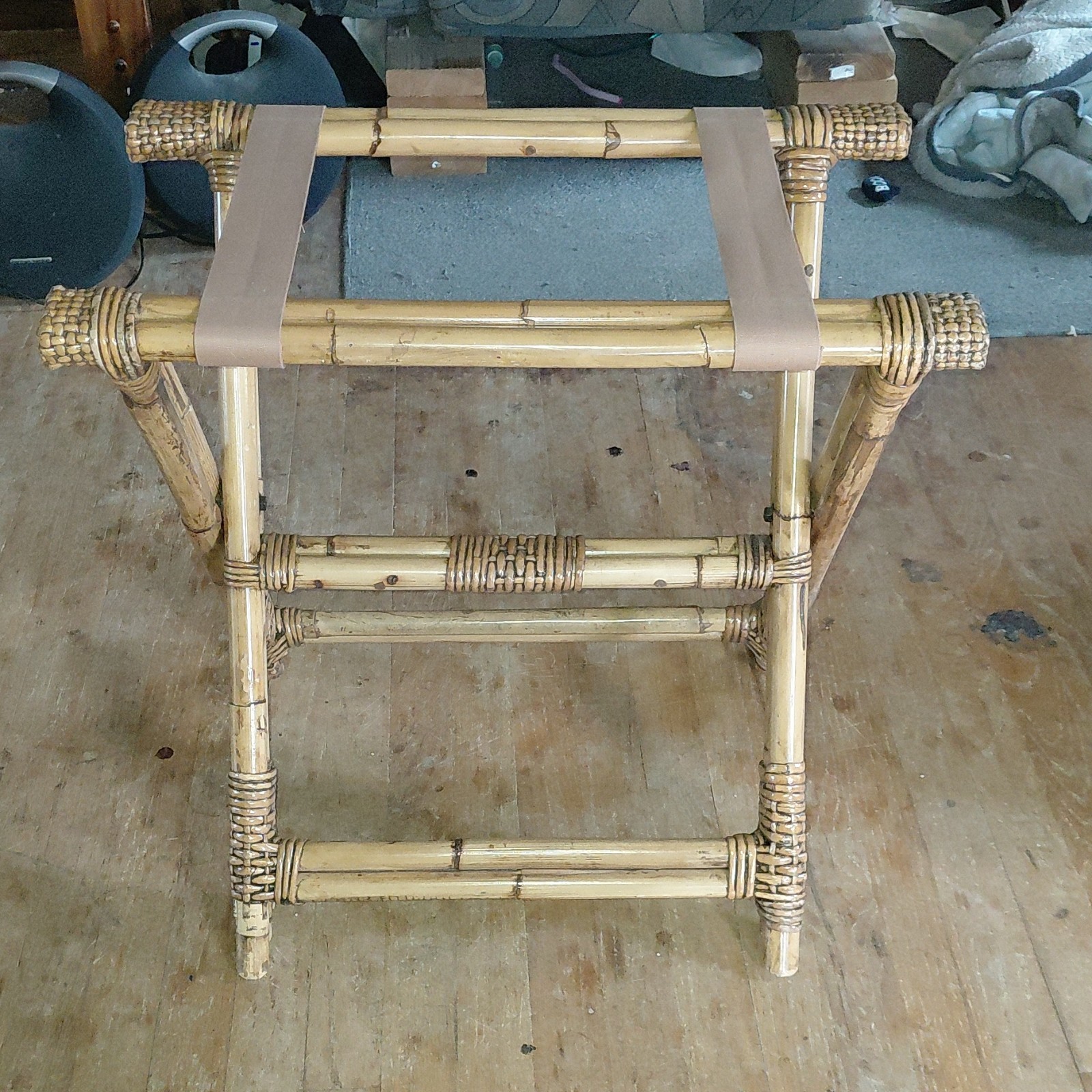 Vintage Bamboo Foldable Luggage Rack with Woven Rattan Accents, Brown Beige