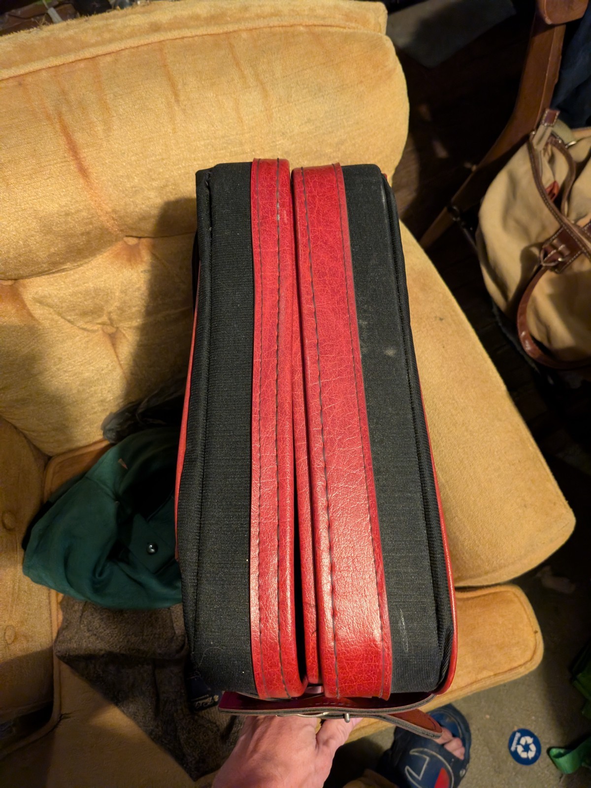 Vintage 1970s JCPenney Penncrest Soft-Sided Suitcase 24″ Black Canvas Red Vinyl