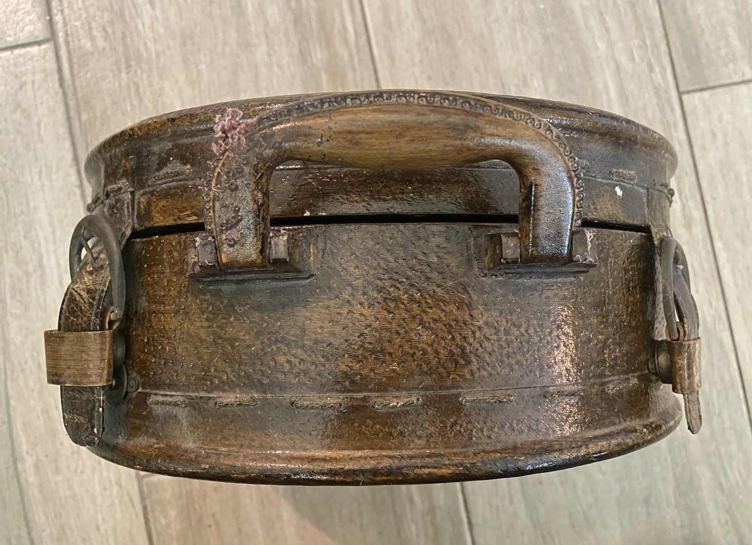 Travel Case Round Hat Hard Suitcase Bag Brown Train Trunk
