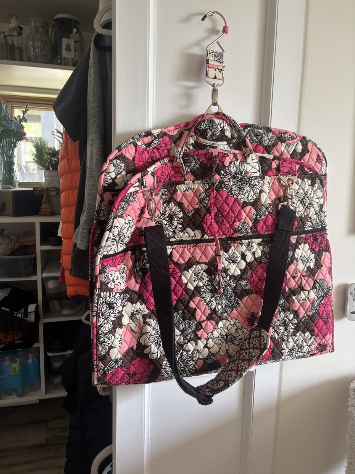 Vera BradleyHanging Garment Bag -Vintage Print Pattern -pristine Condition
