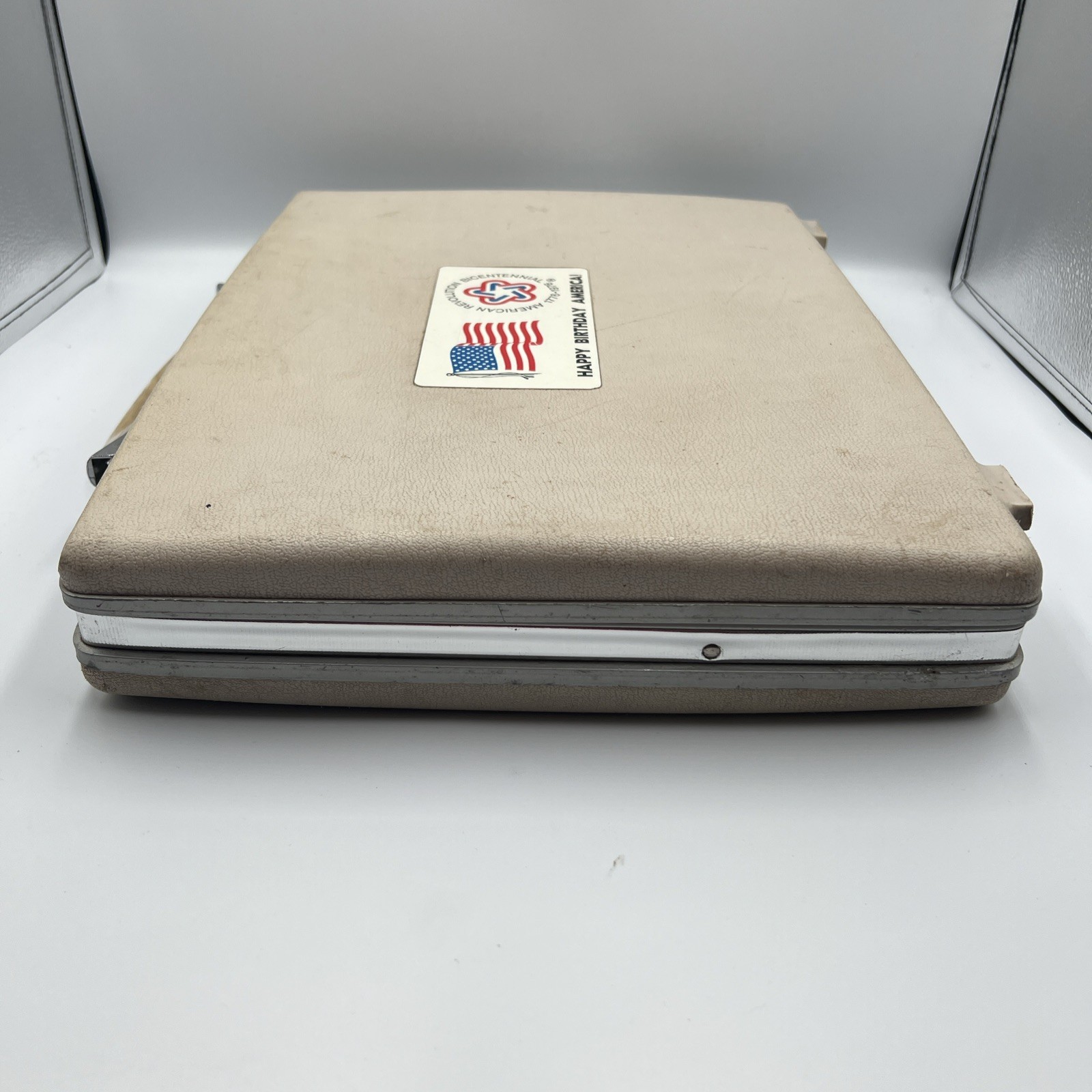 Vintage Samsonite “HAPPY BIRTHDAY AMERICA “ Slimline Briefcase