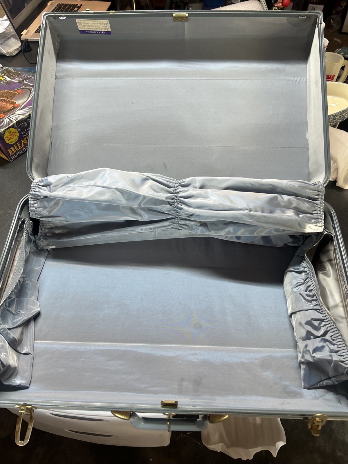 Vtg 1950 Taperlite Hard Shell Blue Gray Vinyl Luggage Set Locking 2 Piece W/Key