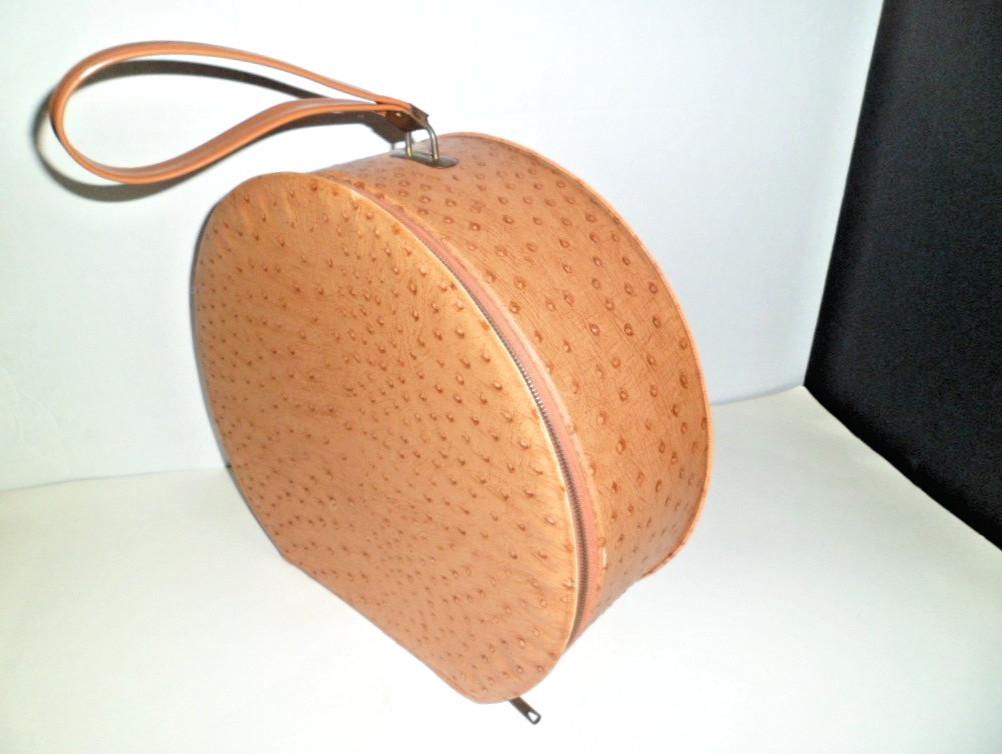 VTG 1960’s RETRO ROUND FAUX OSTRICH LEATHER VINYL TRAIN LUGGAGE CASE OVERNIGHT
