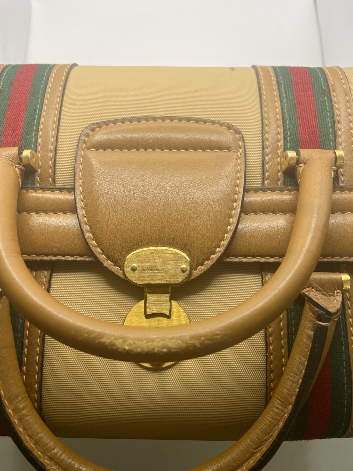 NWOT Vintage Gucci Leather Train Travel Case w/Handle – Everything Original