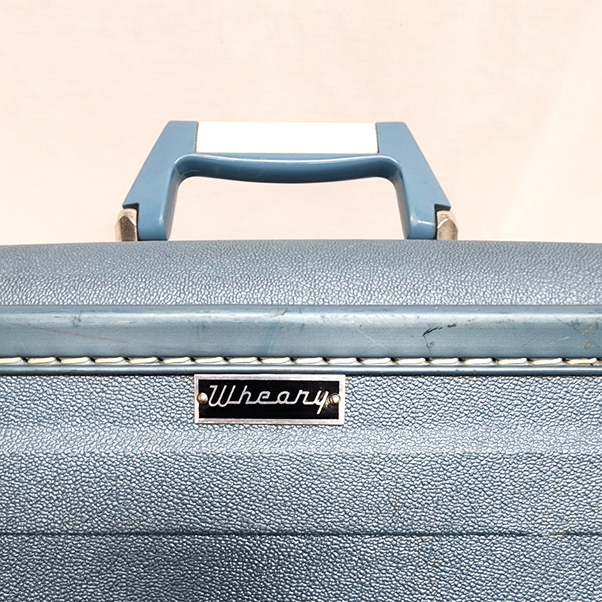 Vintage Wheary Train Case Blue Luggage Suitcase Retro Make Up Case 14x9x8
