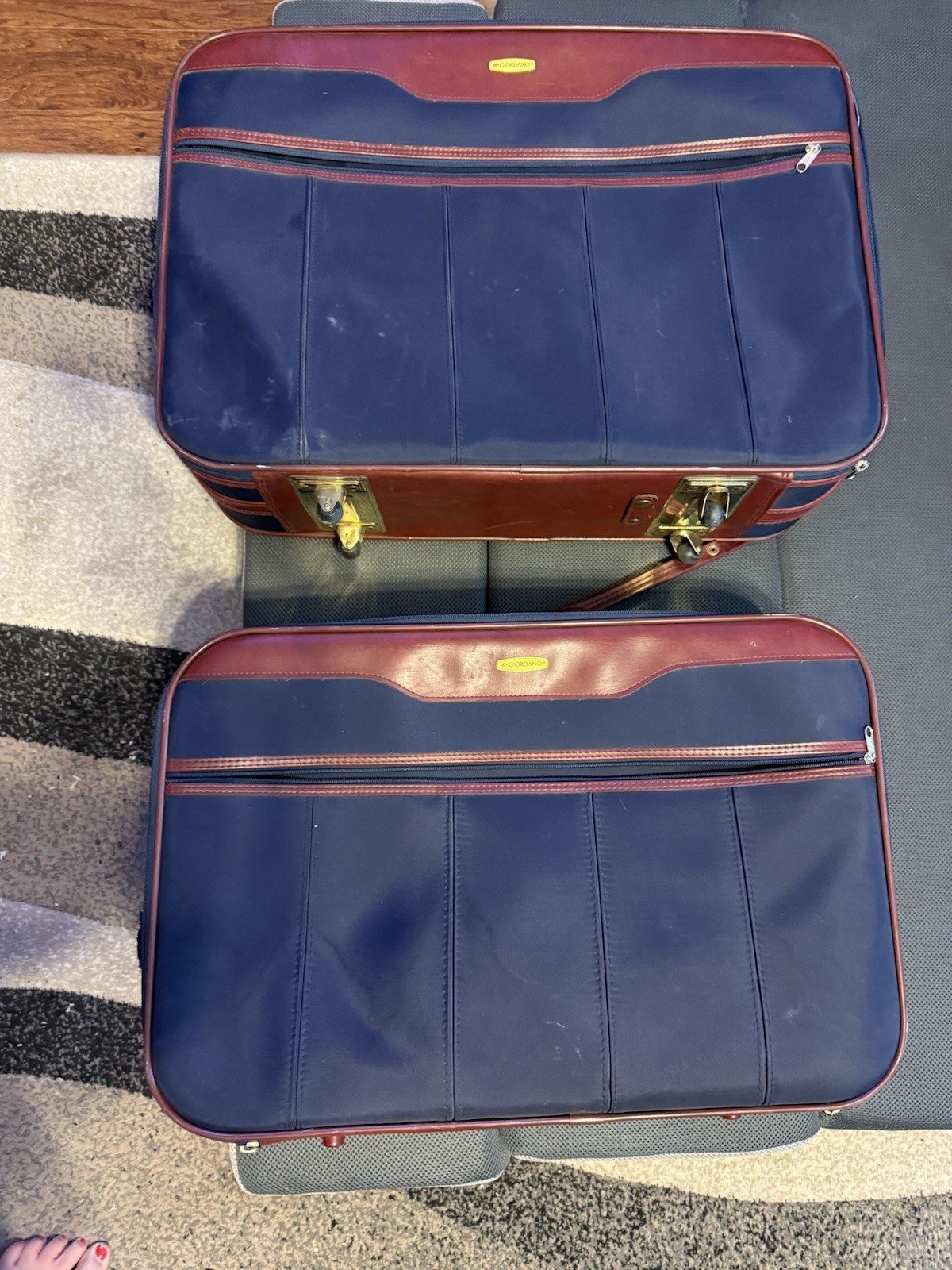 Giordano Suitcase Set (2 Piece)