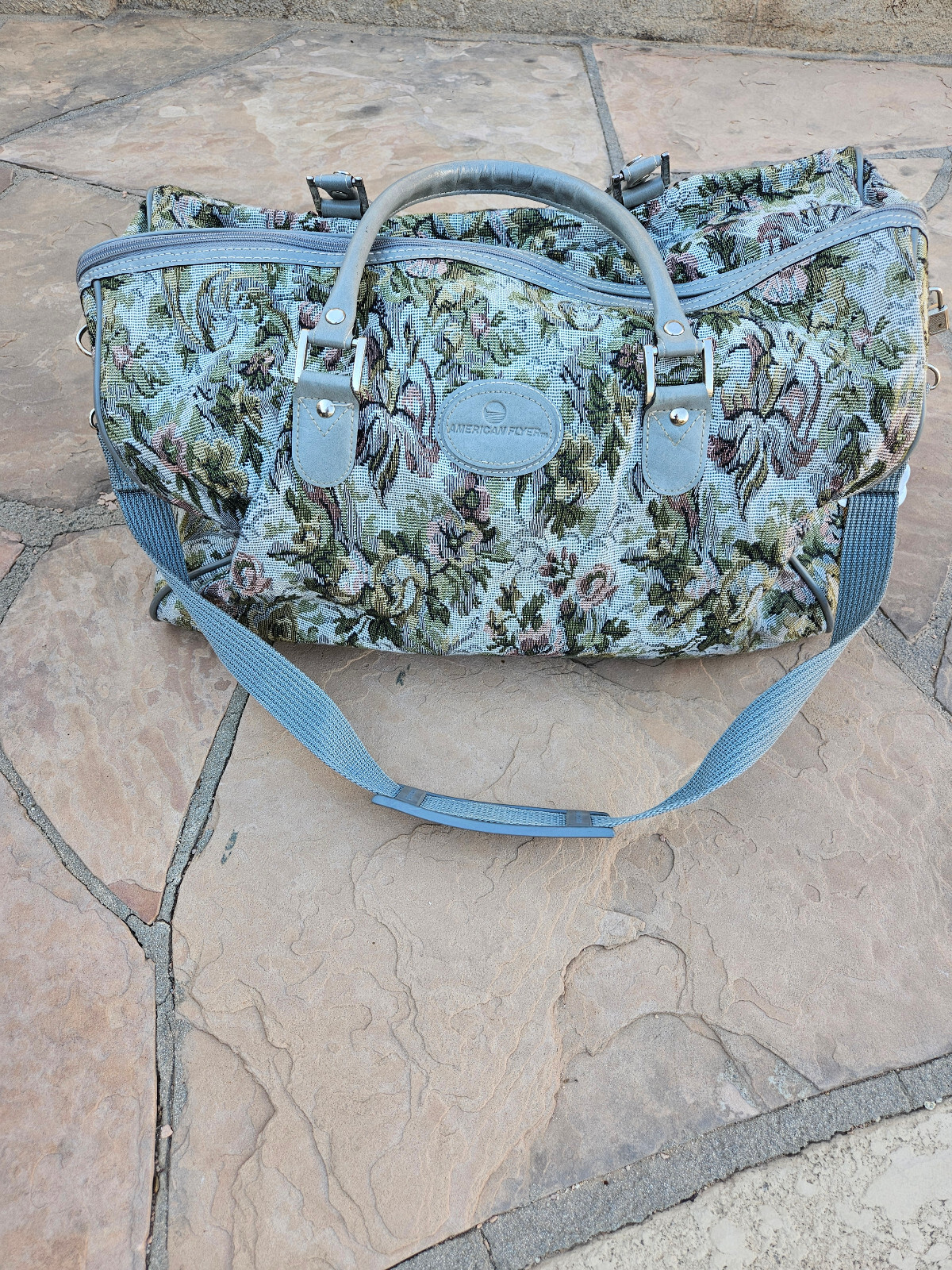 Vtg American Flyer Very Large Travel Tote Gym Bag Fabric Tapestry Gray Floral