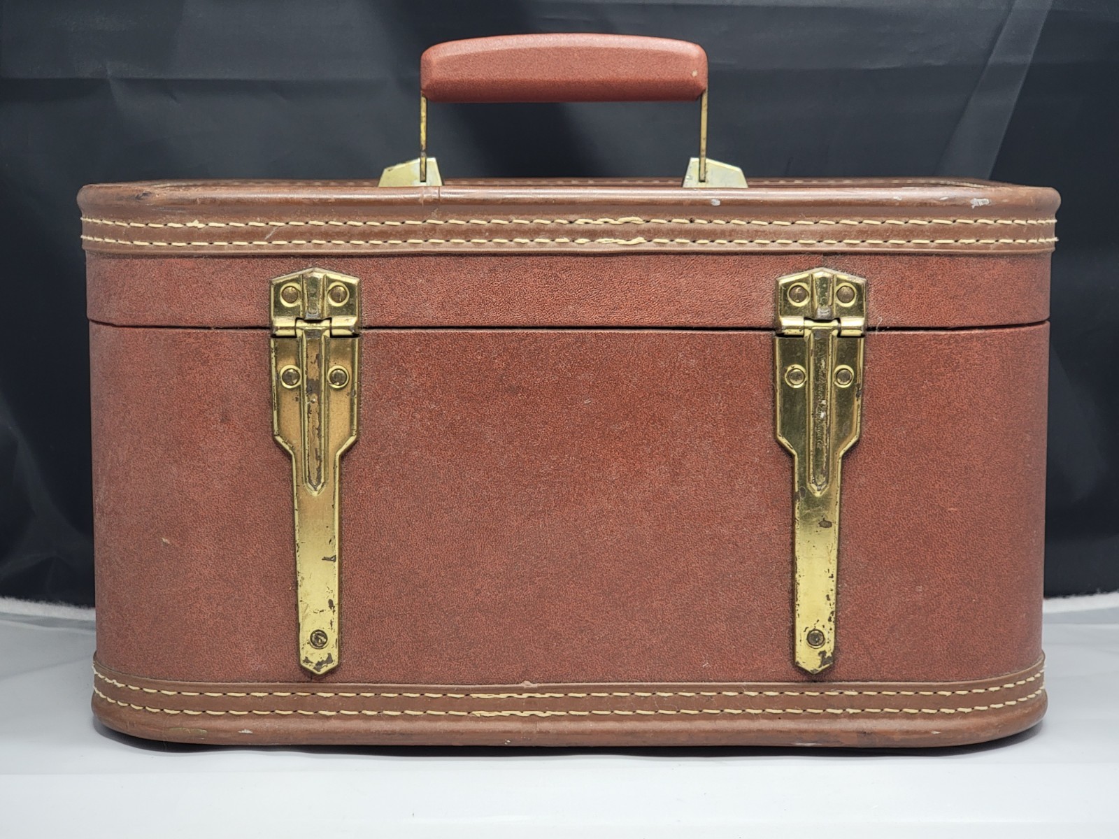 Starline Lady Baltimore Train Vanity Luggage Case Vintage Brown No Key or Tray
