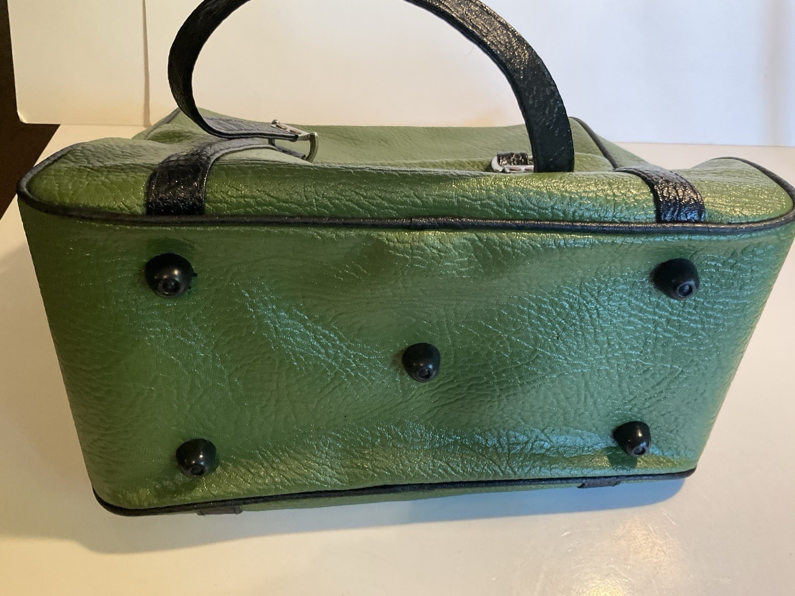 Vintage Avocado Green Sears Roebuck Travel Master Travel Bag Carry On Luggage