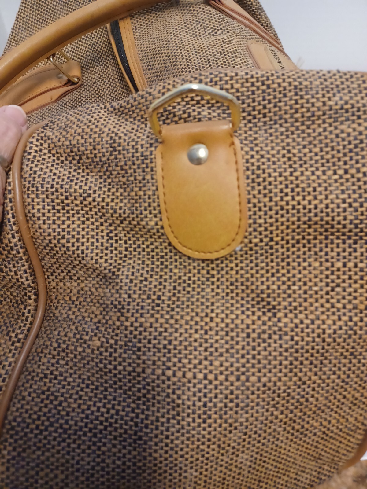 Vintage Fifth Avenue Brown Tweed and Leather Overnight Bag 17.5″x11″X9″ 1950’s