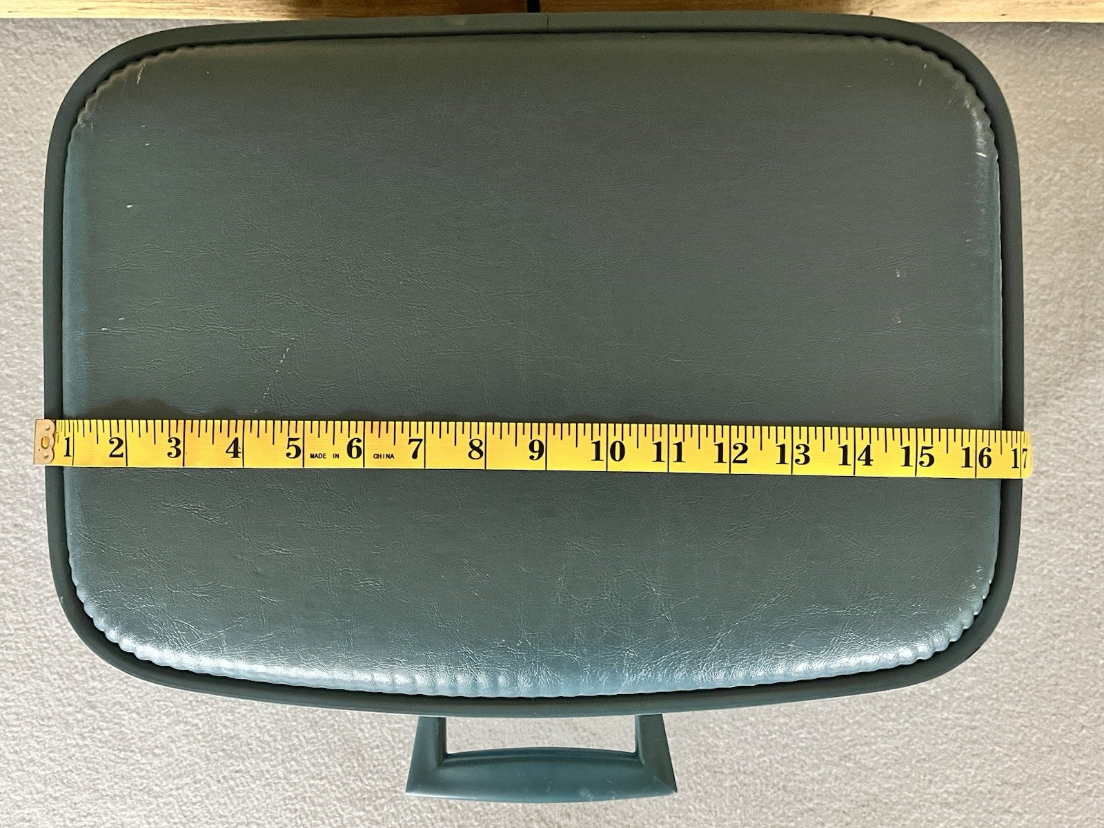 Small Blue antique fingerhut luggage Suitcase. Carry On/OverNight Case. See Note