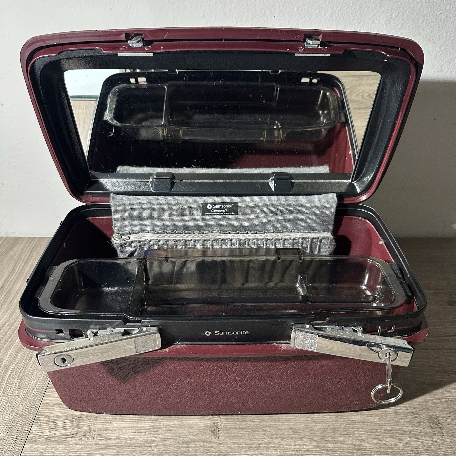 Vintage Samsonite Concord Burgundy Train Case With Mirror, Tray, And Key