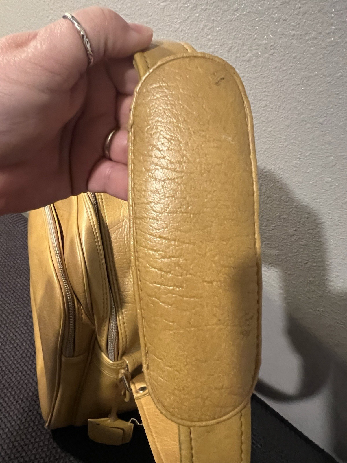 Vintage Travel Bag Carry-on Tote Overnight Weekender Mustard Yellow Lock Key