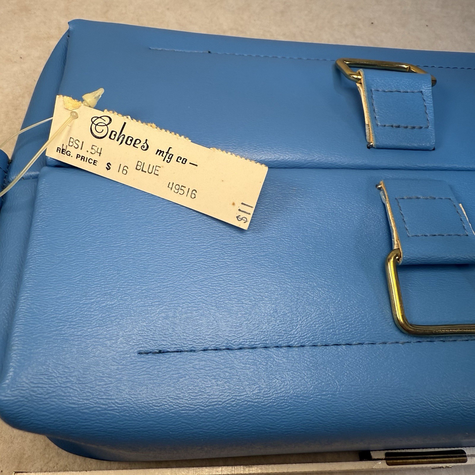 Vintage Luggage Valet Travel Case Grooming Kit Flip-top Toiletries Bag 1960s NEW