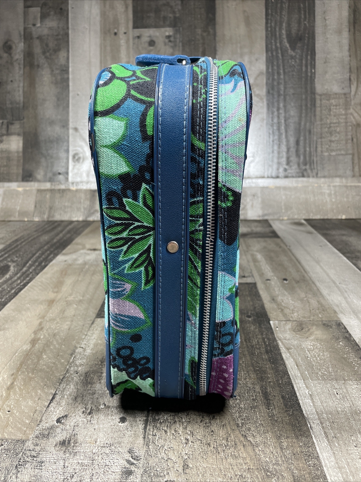 Vintage Retro Mod Floral Carry on Suitcase travel case Blue Purple Green Japan