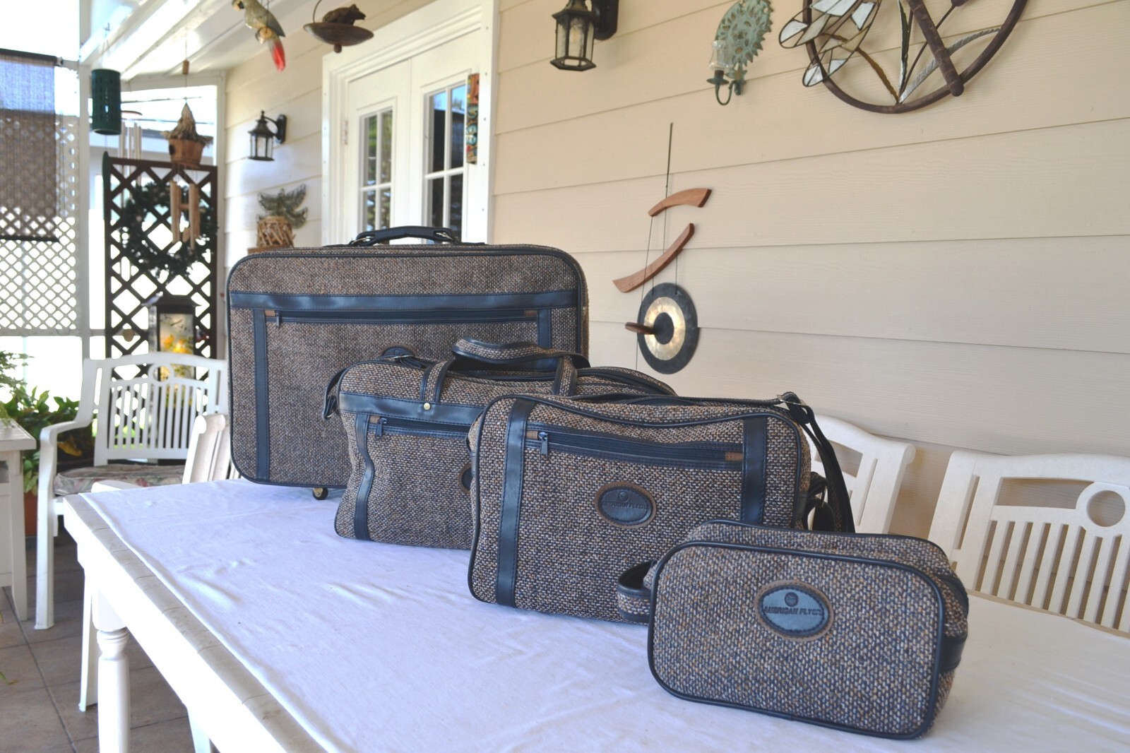 Vintage American Flyer 4-Piece Brown Tweed Soft Side Luggage Set Pre-Owned