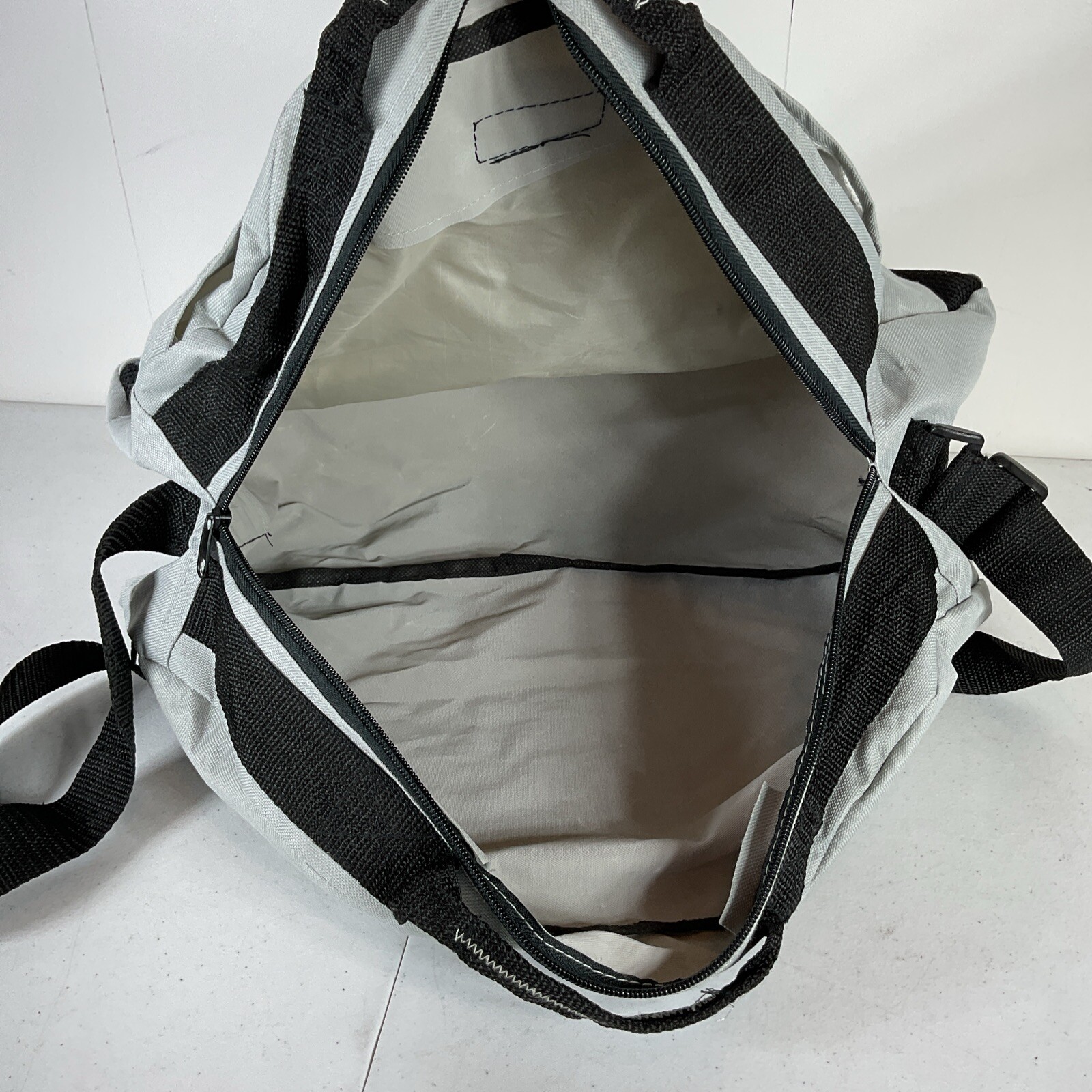 2010 CSI LAS VEGAS Original Series Studio CAST Messenger Bag Gray Very Rare