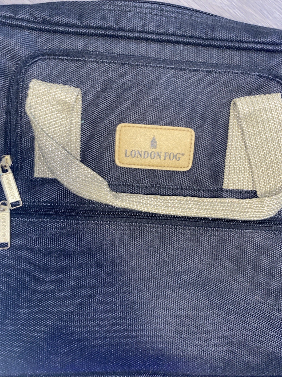 Genuine London Fog Black & Tan Computer Travel Luggage Bag w/ Strap 12 x 17 Zip