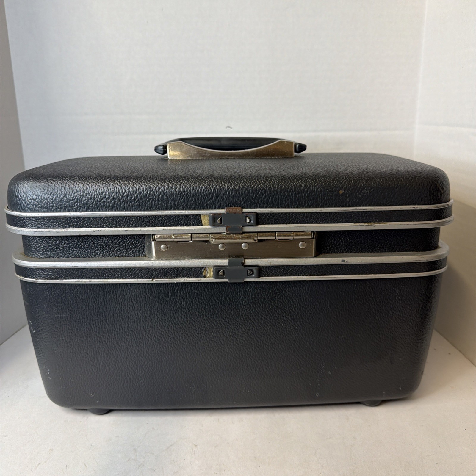 Vintage Samsonite Train Hard Case Sears Courier Travel Dark Gray W/ Key & Tray