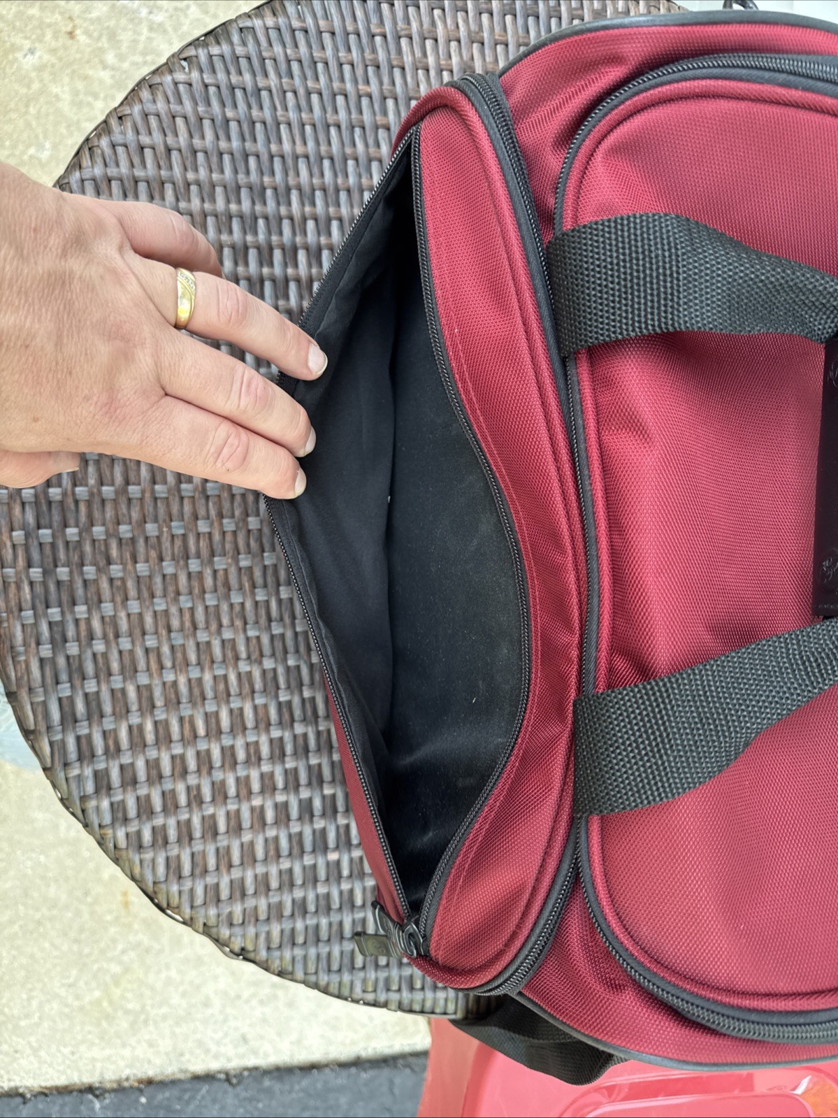 Vintage Skyway Overnight Duffel Bag Tote Carry On Luggage Makeup Toiletry Red
