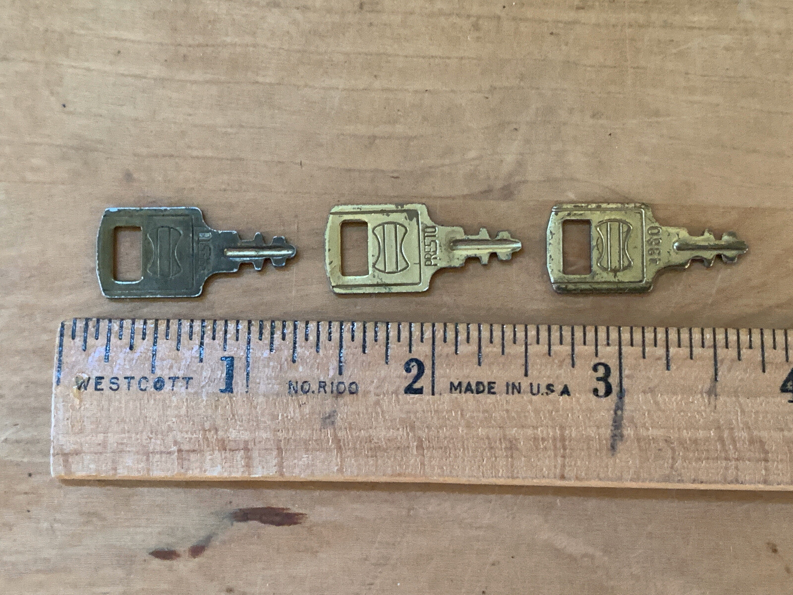 Set of 2 Vintage Starflite Luggage Keys Atomic Star Design Mid Century