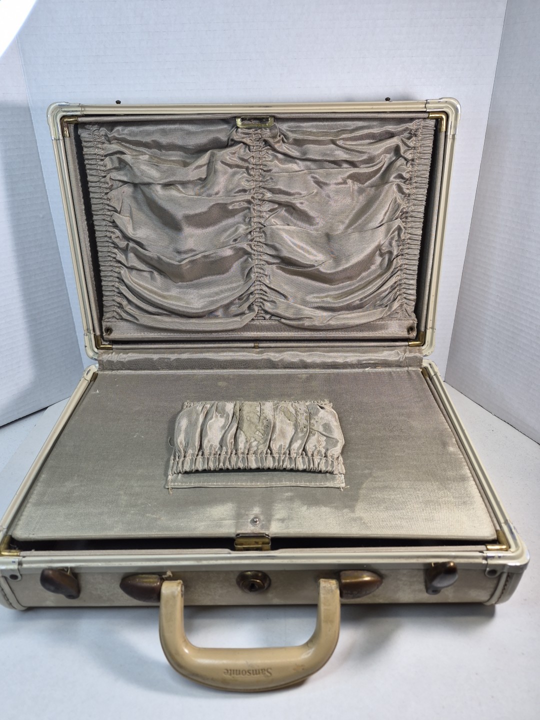 VTG 1950s Samsonite Shwayder Marble Cream Vanity Hardcase Luggage W/ Mirror Key