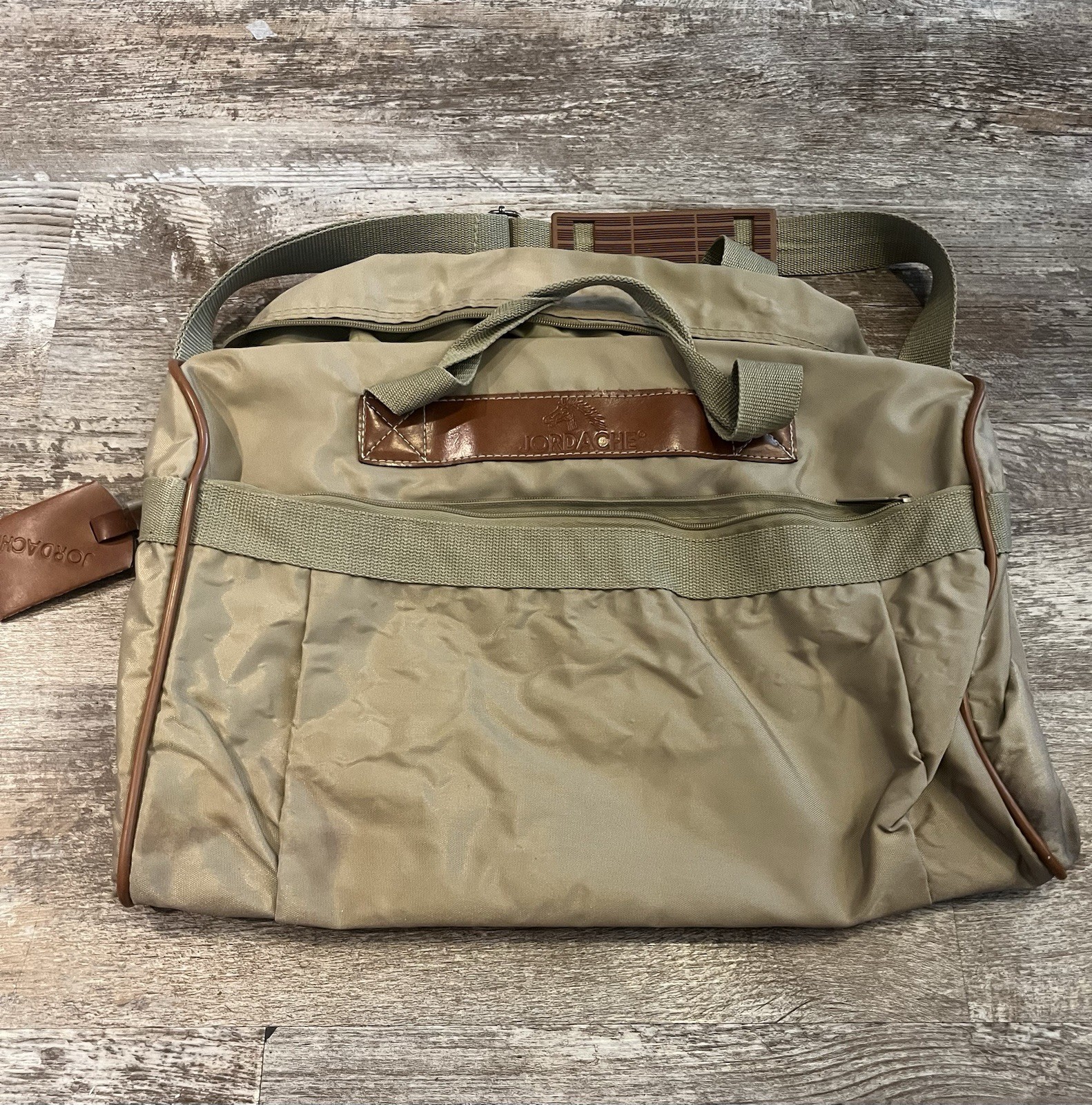 VTG JORDACHE Zippered Duffle Bag Luggage Travel Canvas Overnight Carry On Gym