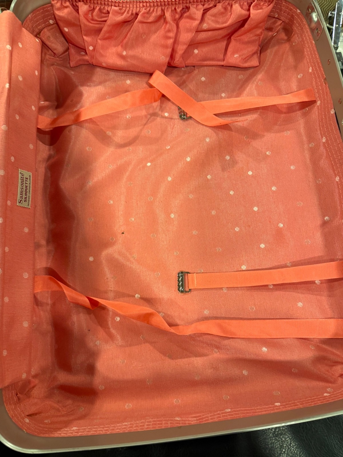 Vintage Samsonite Strawberry Red Suitcase & tote Carry On Bag seen Palm Royale