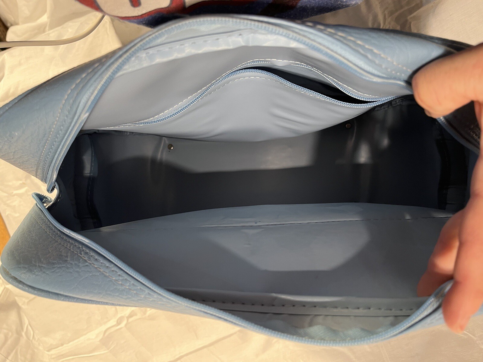Vintage Sears Baby Blue Carry on luggage bag With Lock And Keys
